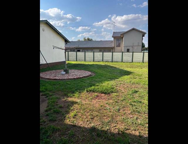 3 BEDROOM HOUSE FOR SALE IN VANDERBIJLPARK SE 1